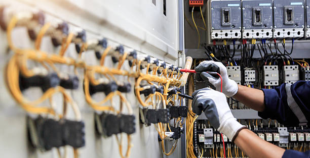 Professional Electrician technician working in Moorhead, MN